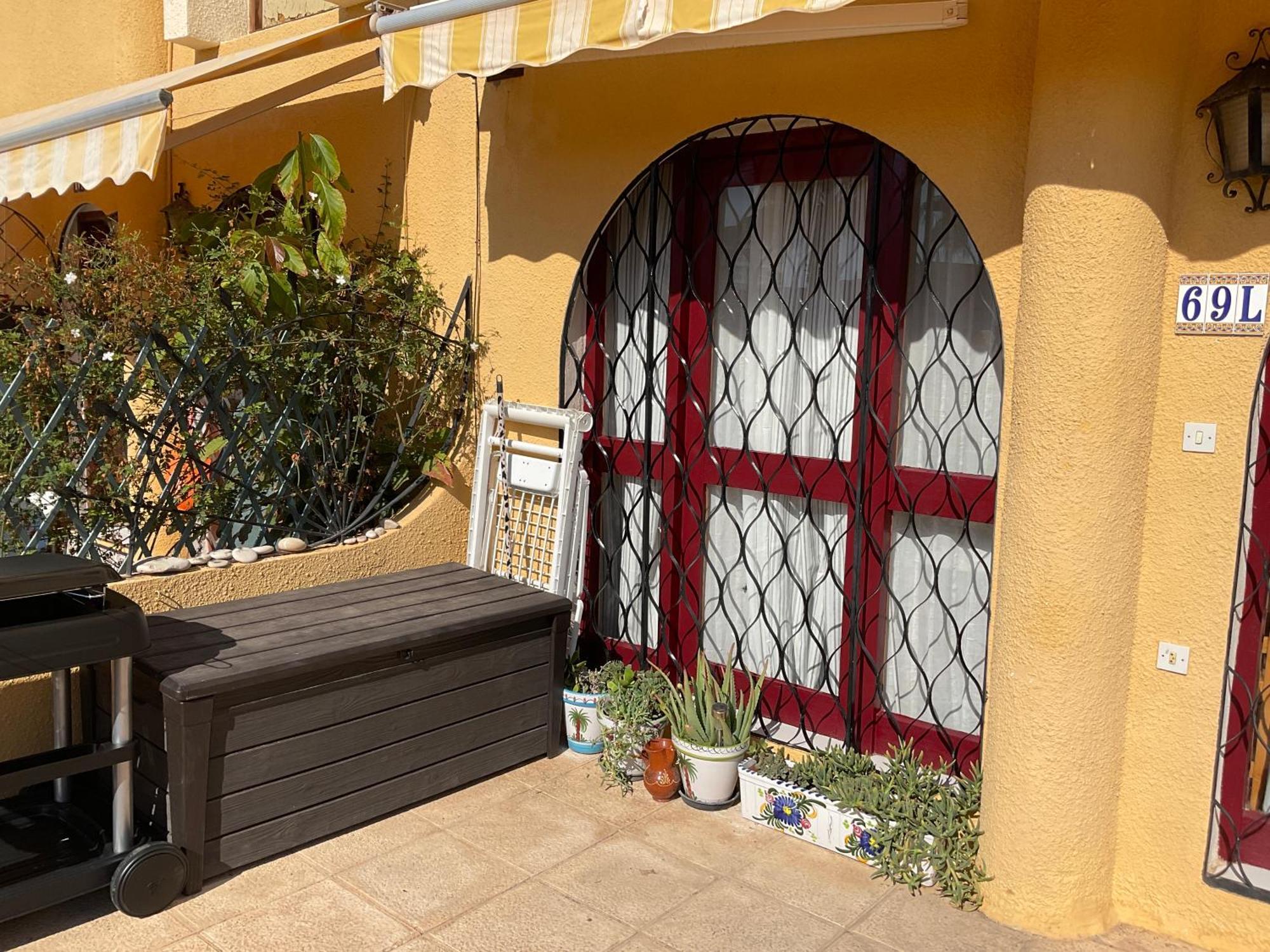 Urokliwy Apartament W Slonecznym El Campello Exterior foto