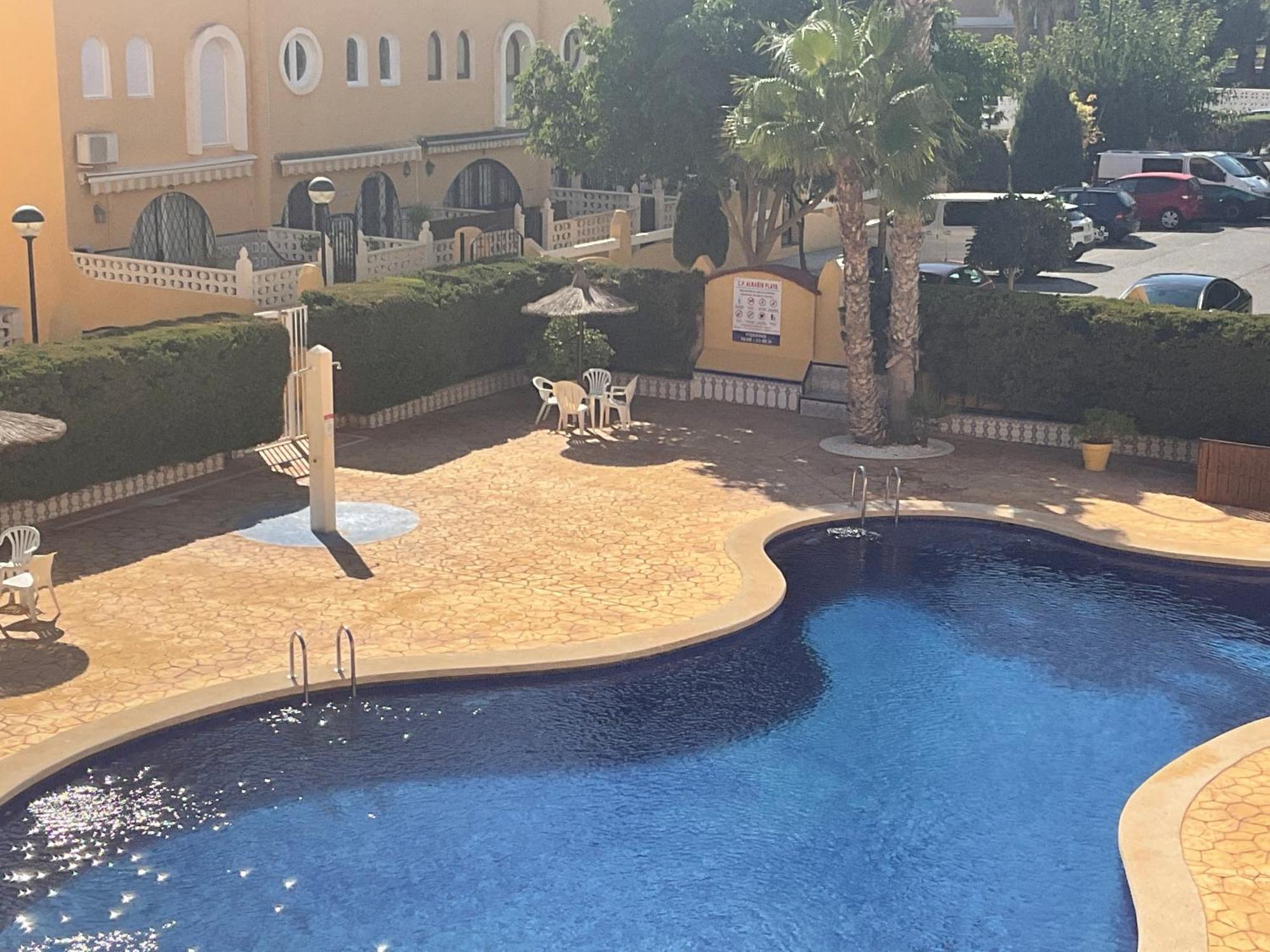 Urokliwy Apartament W Slonecznym El Campello Exterior foto